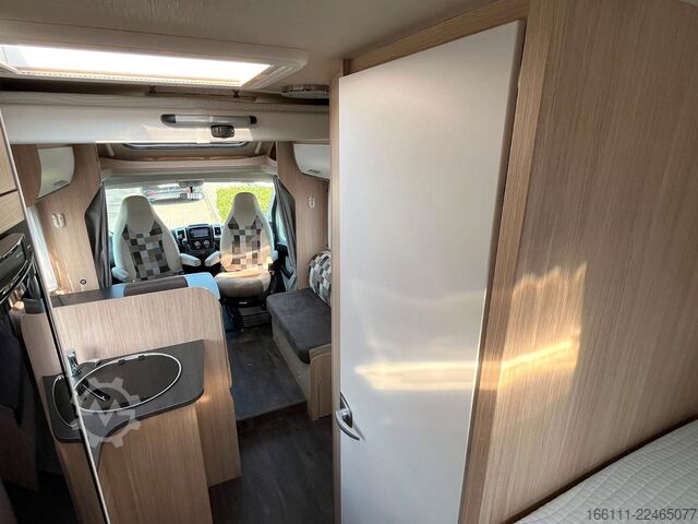 Camper semintegrato SUNLIGHT Aktive T 67 - Hub/Einzelbetten - auto/Sat/TV -