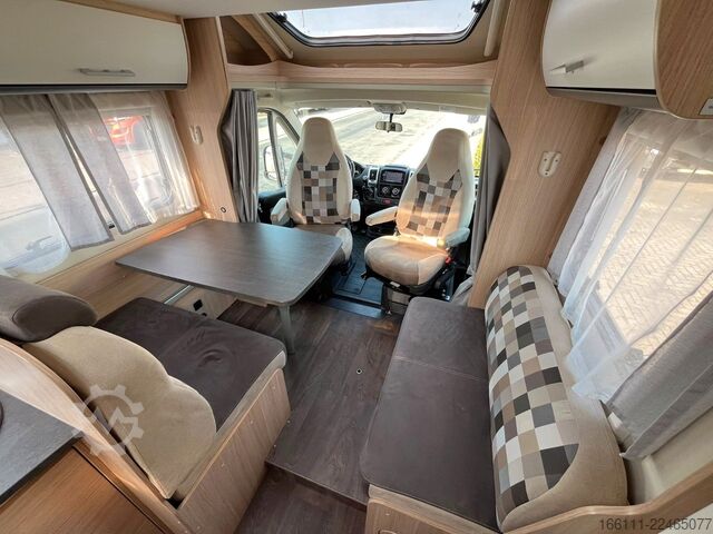 Camper semintegrato SUNLIGHT Aktive T 67 - Hub/Einzelbetten - auto/Sat/TV -