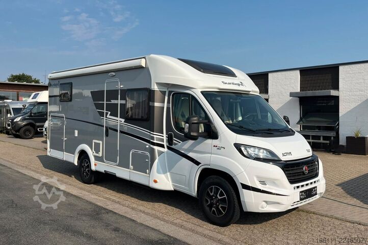 Camper semintegrato SUNLIGHT Aktive T 67 - Hub/Einzelbetten - auto/Sat/TV -