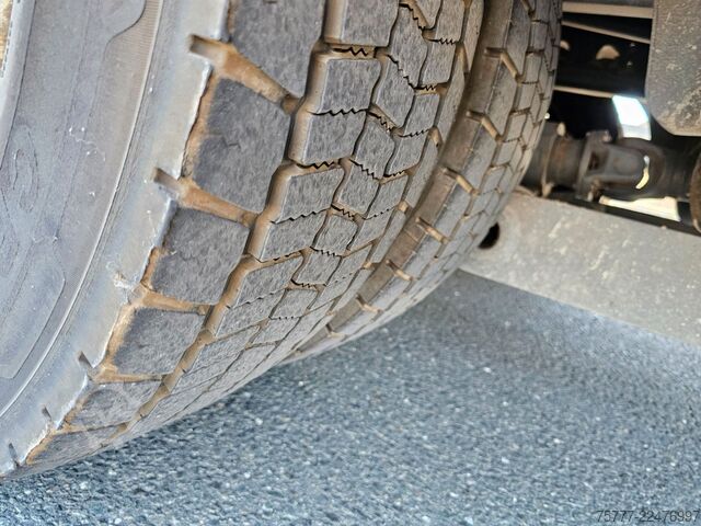 平板卡车带帆布篷布 MERCEDES-BENZ Atego 12-24 PL-SP- Blatt/Luft- Klima- LBW