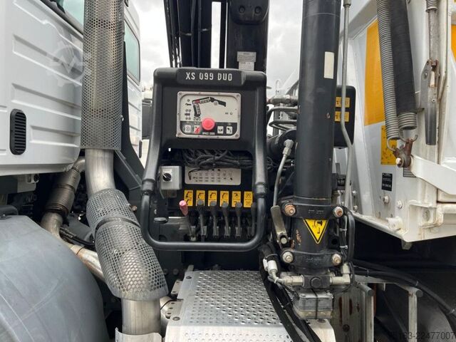 Camion benne MERCEDES-BENZ Axor 1826 K 4x2 2-Achs Kipper Kran Greiferst. de