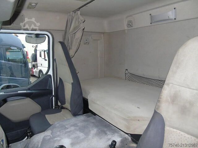 垃圾车 Renault Kerax 410DXI + 8X4 + MANUAL + SPRING
