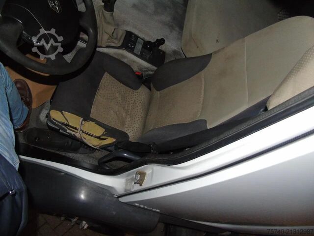 垃圾车 Renault Kerax 410DXI + 8X4 + MANUAL + SPRING