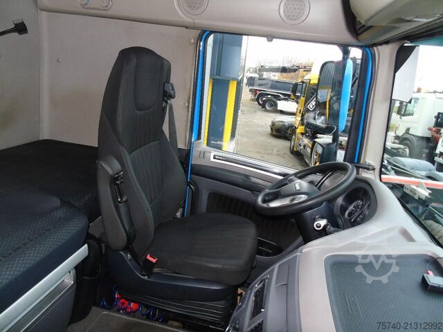 スタンダード-SZM DAF XF 480 + SSC + SPOILER