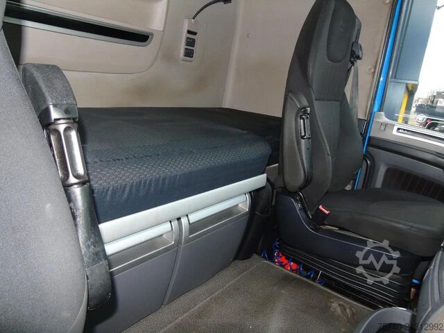 スタンダード-SZM DAF XF 480 + SSC + SPOILER