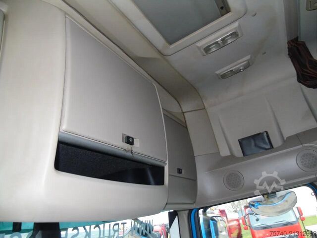 スタンダード-SZM DAF XF 480 + SSC + SPOILER