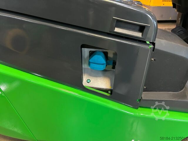 Električni viljuškar na 3 kotača Cesab B215 II Li-Ion