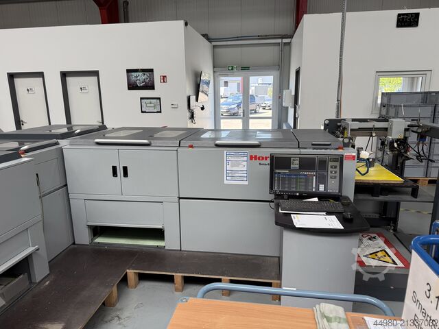 Paper cutting machine Horizon SmartStacker