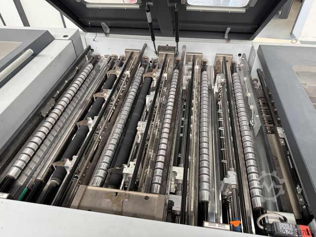 Paper cutting machine Horizon SmartStacker