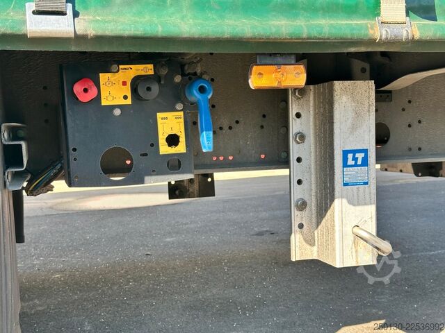 Otvorena poluprikolica s ceradom SCHMITZ CARGOBULL SCB*S3T MegaTrailer Curtainsider Edscha