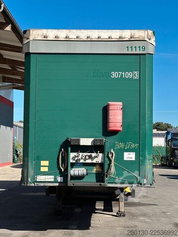 Otvorena poluprikolica s ceradom SCHMITZ CARGOBULL SCB*S3T MegaTrailer Curtainsider Edscha