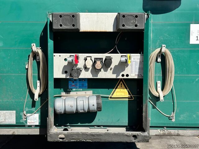 Otvorena poluprikolica s ceradom SCHMITZ CARGOBULL SCB*S3T MegaTrailer Curtainsider Edscha