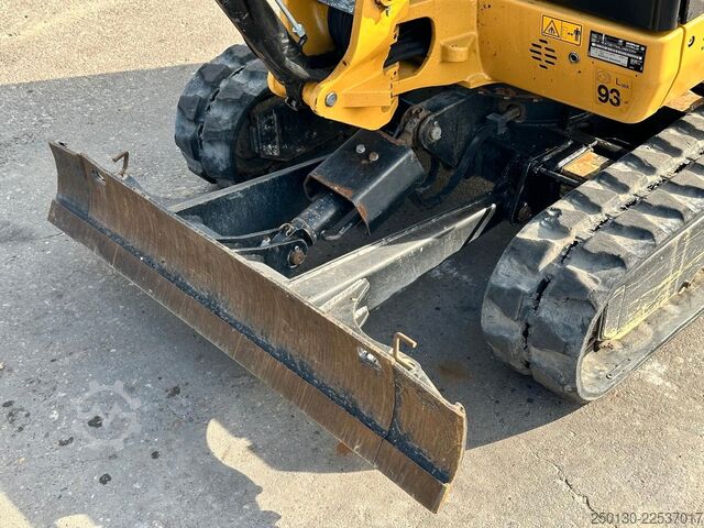 Mini excavator CATERPILLAR 301.7D Gummikette / 2 Löffel / Schwenkschaufel