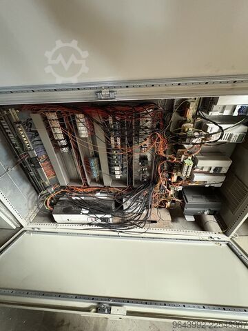 Máy bóc vỏ gỗ Cambio 75/6A