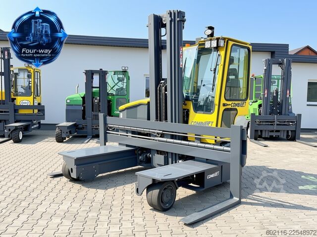 Chariot élévateur multidirectionnel Combilift C4000ET TRIPLEX 6350 WIDE FORK POSITIONE