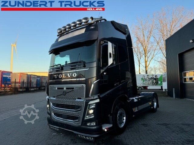 Standard SZM Volvo FH16-750 GLOBETROTTER XL, IPARCOOL , 2 TANKS, 2...