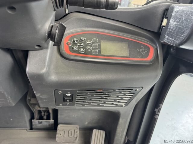 P 80 * ¡Batería NUEVA! LINDE P 80 * NEW battery !!