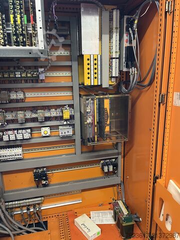 Prasa do precyzyjnego wykrawania Feintool GKP-F100