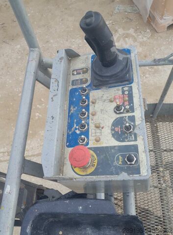 Ruchome platformy robocze Manitou 120 AETJ-C 3D Elektro 11,95 m