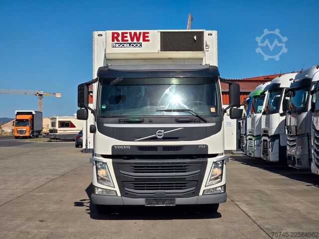 Refrigerated truck VOLVO FM 460 * FRIGOBLOCK *VOLLLUFT*LBW 2.5T PALFINGER