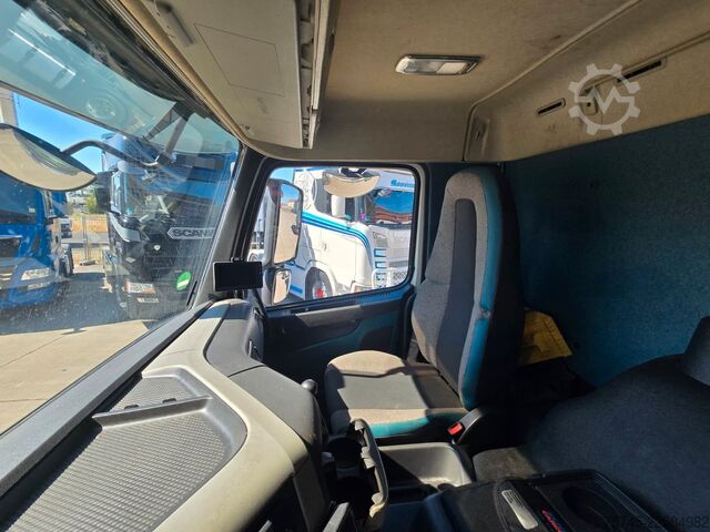 Refrigerated truck VOLVO FM 460 * FRIGOBLOCK *VOLLLUFT*LBW 2.5T PALFINGER