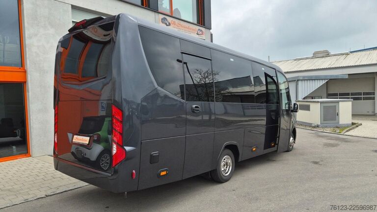 รถมินิบัส MERCEDES-BENZ Sprinter 519 29 SchlafsesselVorlauffahrzeug