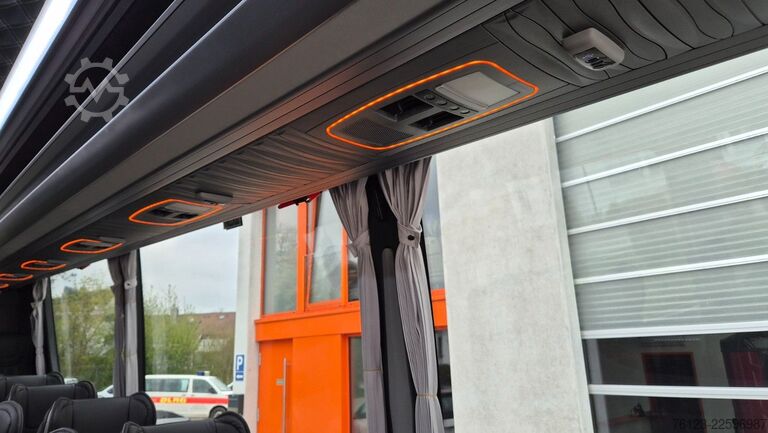 รถมินิบัส MERCEDES-BENZ Sprinter 519 29 SchlafsesselVorlauffahrzeug
