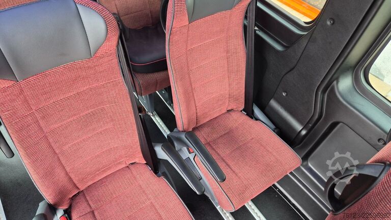 รถมินิบัส FIAT Ducato 9 Sitzer Mobility Airlineboden Rolli