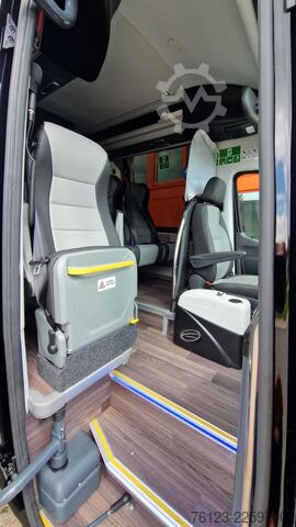 รถมินิบัส MERCEDES-BENZ 519 Sunset S 4 Ferqui Chasis 907 Vorlauffahrzeug