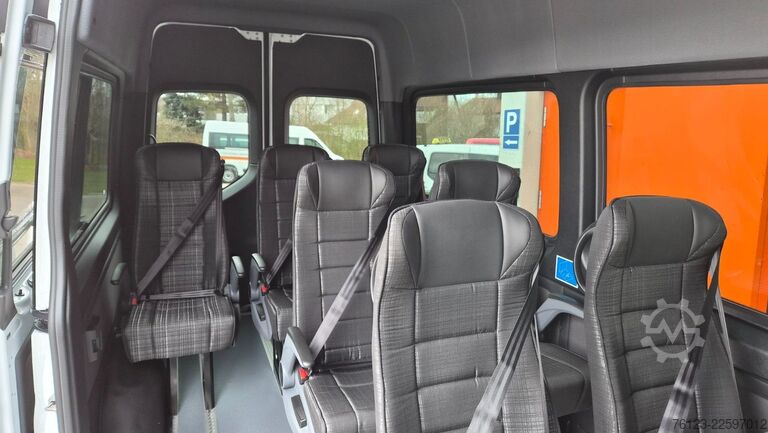 รถมินิบัส MERCEDES-BENZ Sprinter Elektro 9 Sitzer Bürgerbus