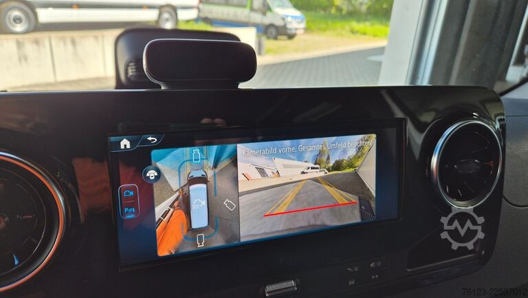 รถมินิบัส MERCEDES-BENZ Sprinter Elektro 9 Sitzer Bürgerbus