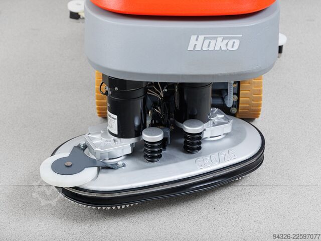 Hako Scrubmaster B70 CL NOVE BATERIJE Hako Scrabmaster B70 CL TB650 - 2021y -117h