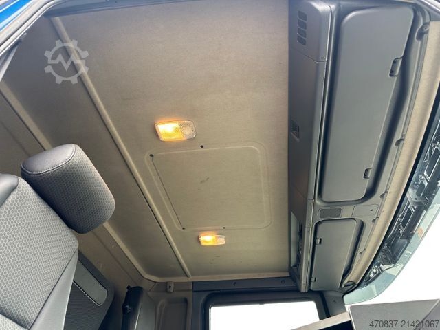 LKW mit Pritsche & Plane SCANIA G 280 / LBW / Pritsche 7,3 m / 1 x Liege