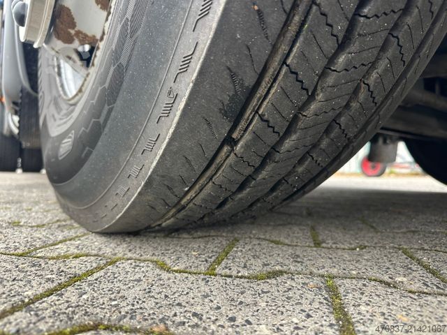 LKW mit Pritsche & Plane SCANIA G 280 / LBW / Pritsche 7,3 m / 1 x Liege