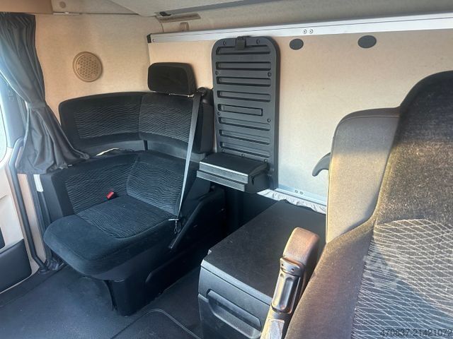 Камион за превоз на добиток MERCEDES-BENZ Actros 2563 / Kaba 3 x Stock 50 m²