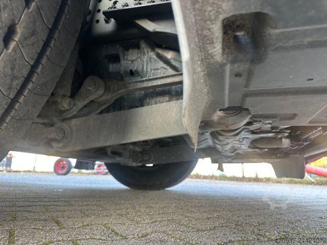 Камион за превоз на добиток MERCEDES-BENZ Actros 2563 / Kaba 3 x Stock 50 m²