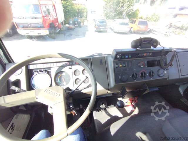Truk pemadam kebakaran Iveco Magirus 140-25 A DLK 23/12 TÜV neu