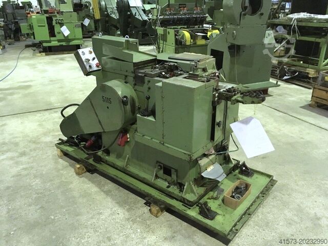 Presse à rivets Carlo Salvi RF/SV