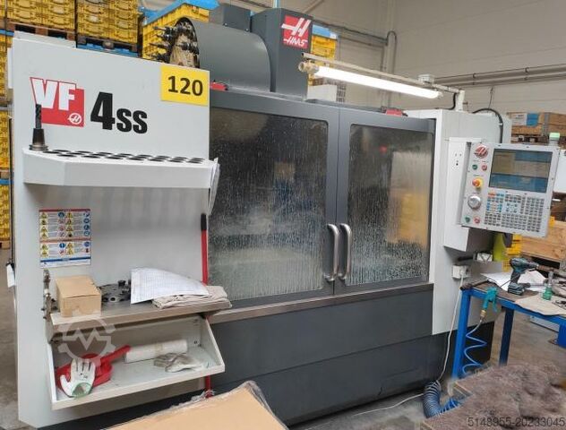 Vertikales Bearbeitungszentrum HAAS VF-4SS