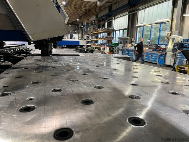 Mašina za probijanje i grickanje TRUMPF TruMatic 5000 R