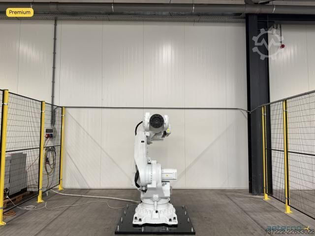 Robot recondiționat cu garanție de 1 an ABB IRB 6700-150/3.20