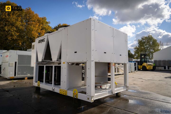 Kältemaschine New Industrial Chiller AERMEC - 217 KW | With warranty