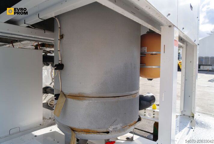Kältemaschine New Industrial Chiller AERMEC - 217 KW | With warranty