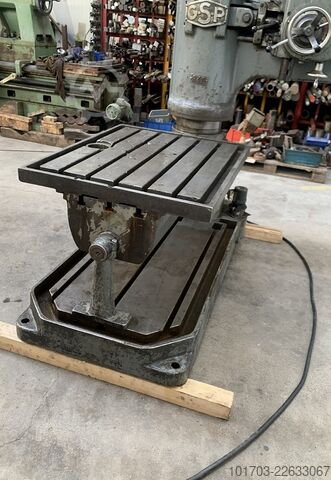 Radialni vrtalni stroj GSP 44 T 12