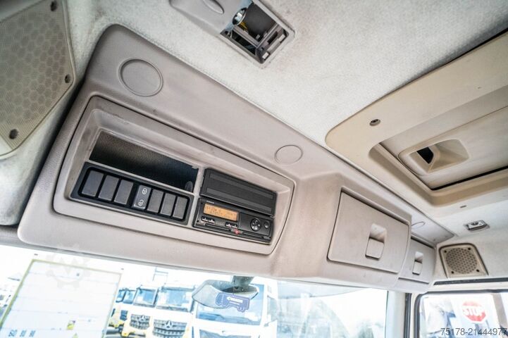 Транспортиране в хладилник/замразено VOLVO FLH 290 +CARRIER