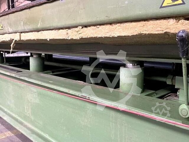 Mesin penekan venir Casolin T 100 Casolin T 100