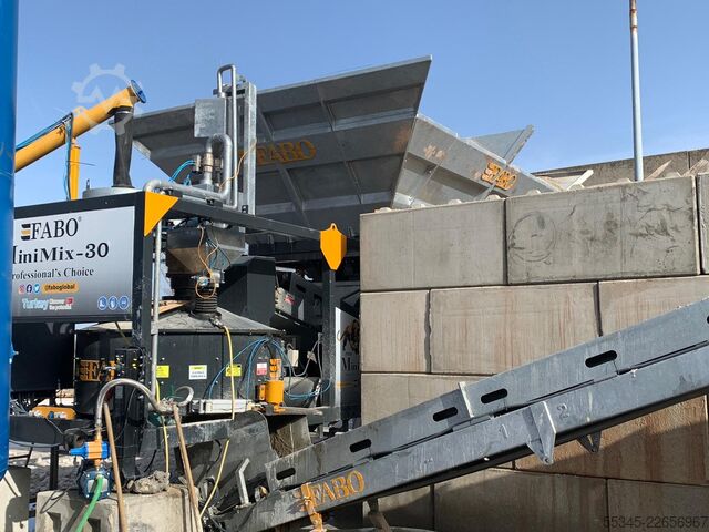 Nhà máy trộn bê tông di động FABO Mobile Concrete Batching Plant 30 m3/h Mobile Concrete Batching Plant