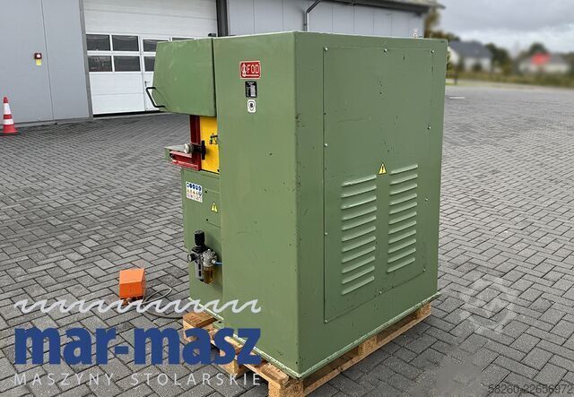 Máy phay định hình cho các dạng thanh định hình FOD BYDGOSZCZ* FFBA-500 do sztachet / do zacięć węgłowy