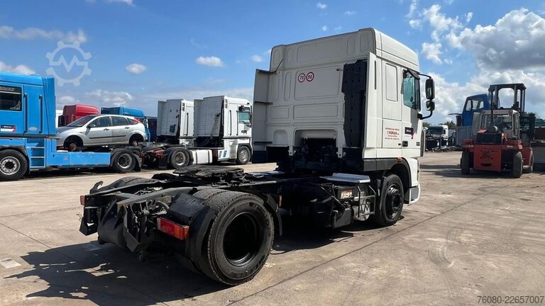 স্ট্যান্ডার্ড SZM DAF XF 105.410 (BOITE MANUELLE / MANUAL GEARBOX)