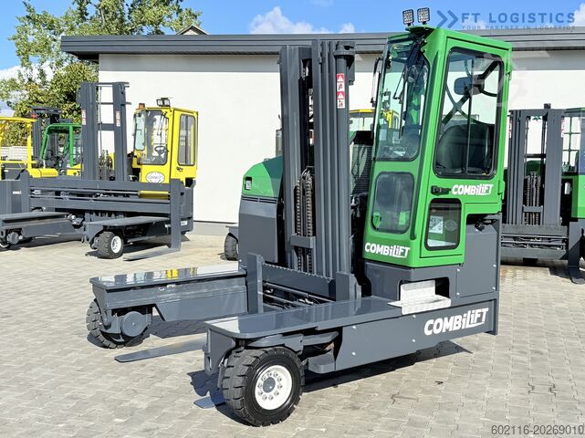 Chariot élévateur multidirectionnel Combilift C4500 DIESEL 4900 TRIPLEX FREE-LIFT TOP1